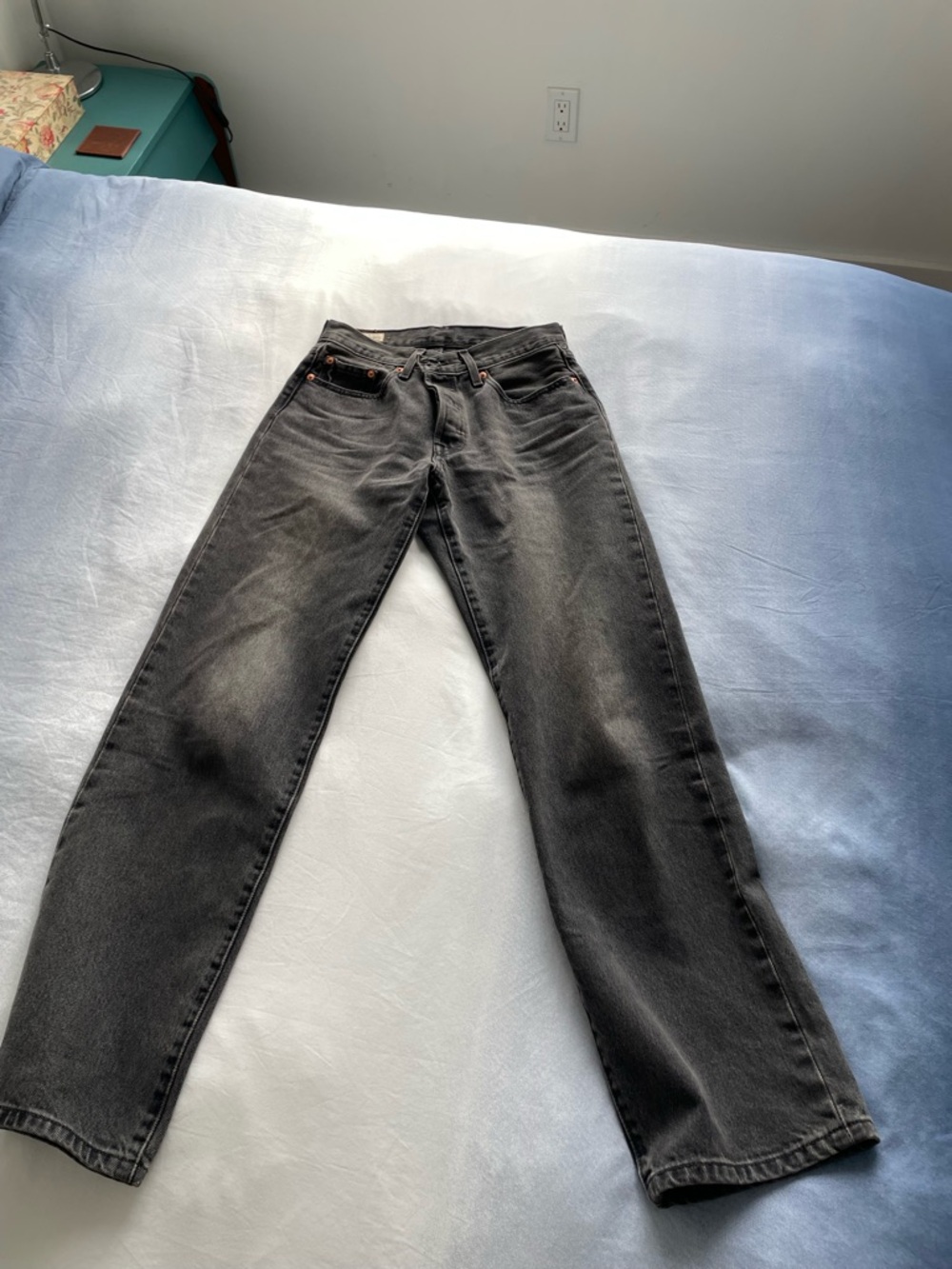 Levi's Womens W26 L32 Washed Black Jeans